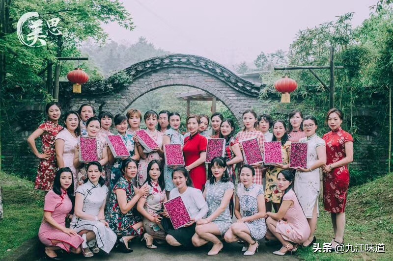 做了18年导游的九江美女，转行去卖胶，带动上百名“宅女”去创业