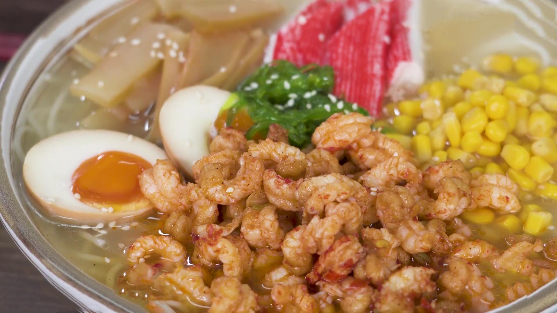 原来包装的拉面还能自己做，口感超赞，成品不比原装的差