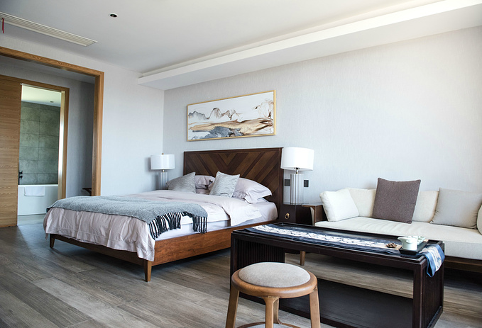 初夏品风凉饭，南北湖商玉客栈，推窗有山水