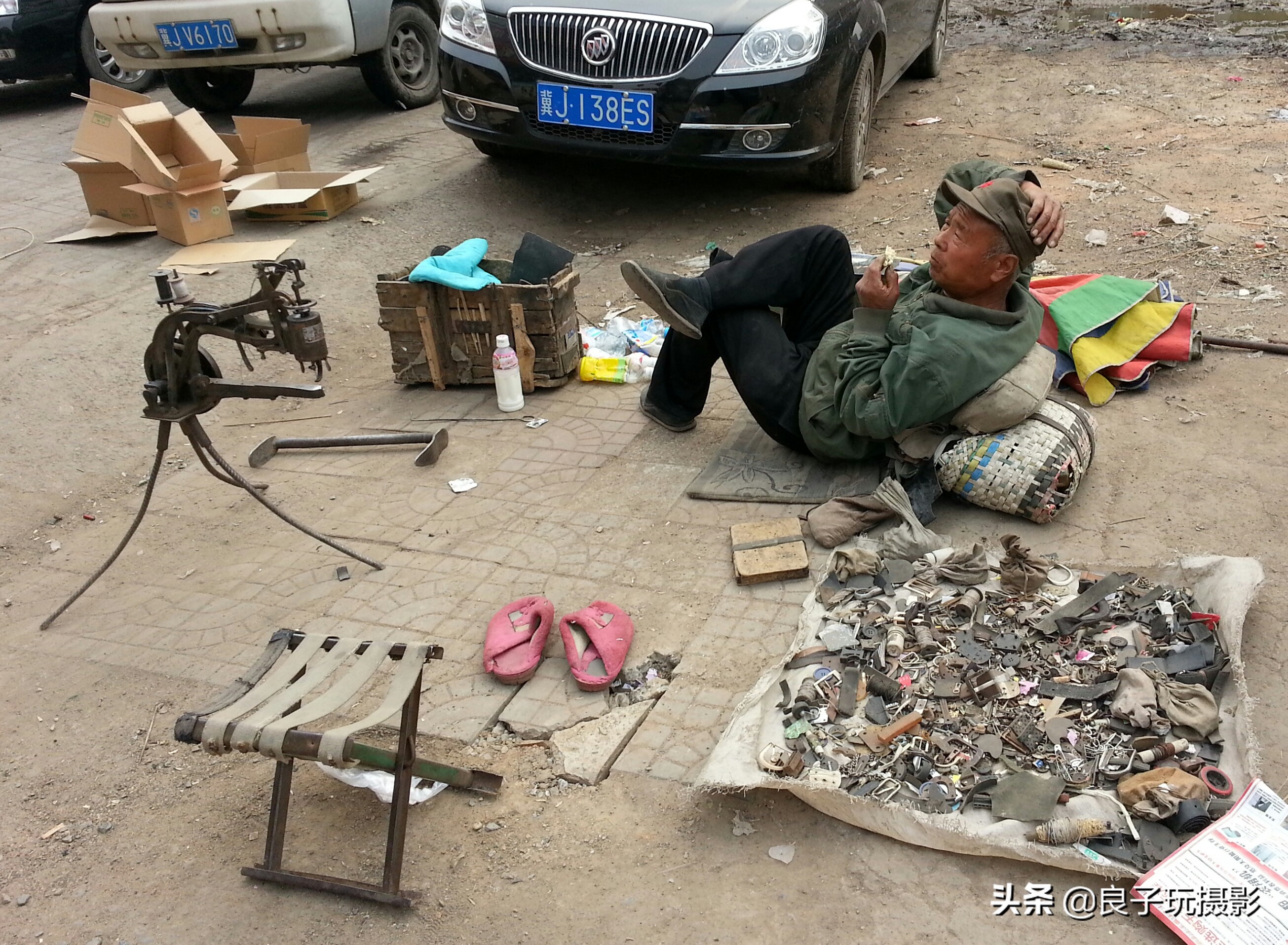 捕捉街头美好瞬间,用手机捕捉美好的瞬间