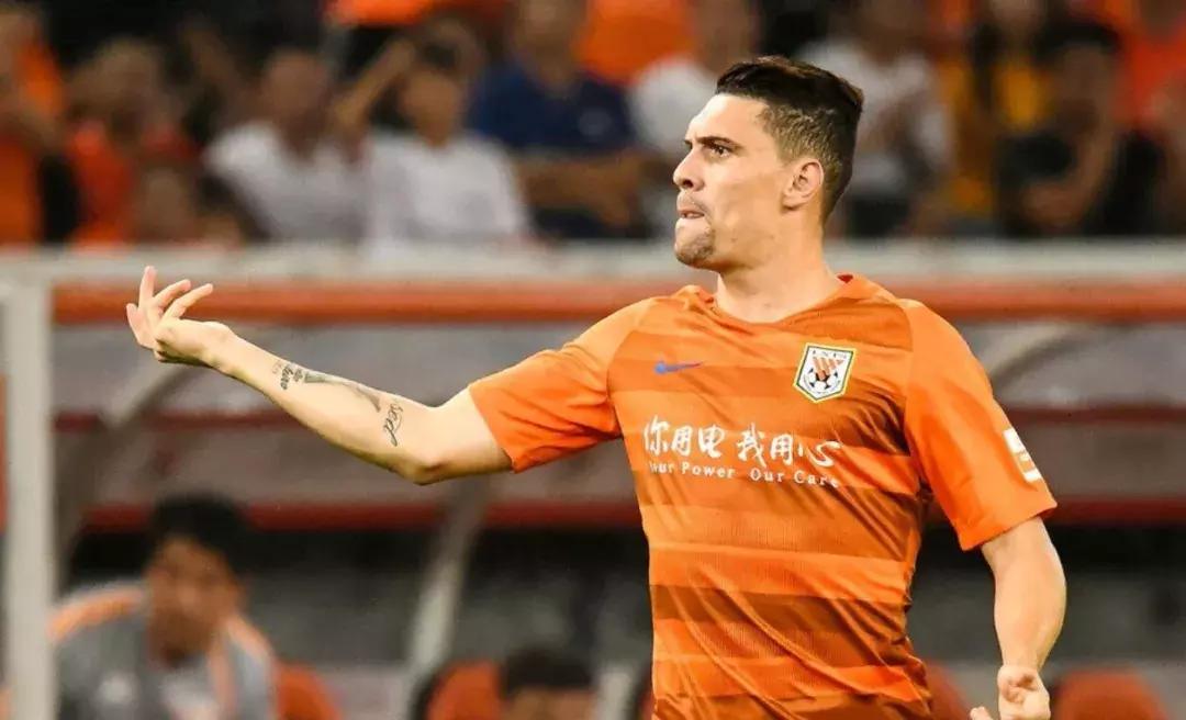 尹波鲁能夺冠视频,尹波谈鲁能足协杯