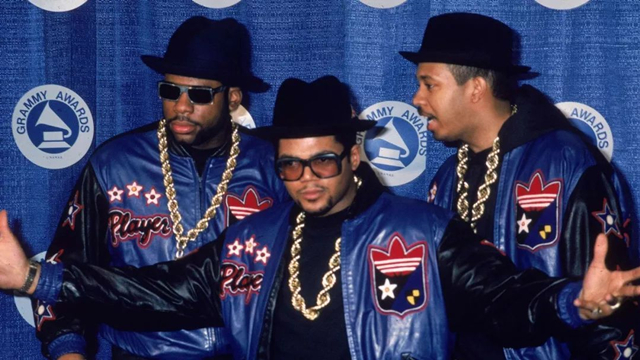 初秋棒球服男女同款,棒球服50岁怎么穿好看减龄