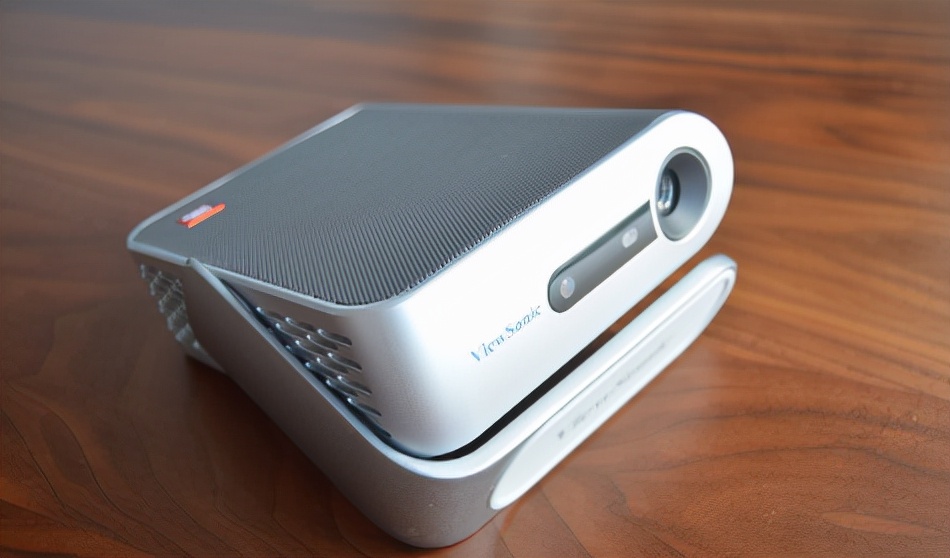 5款投影仪测评3000元投影仪怎么选,推荐的投影仪品牌和型号怎么选