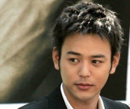 最适合男生的锡纸烫发型,最受女生欢迎的男生发型锡纸烫