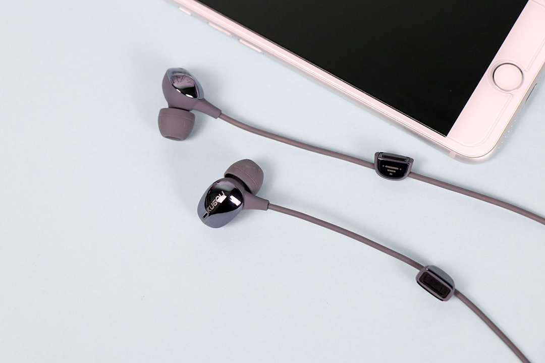 用耳机听就是一种享用的音乐,电音耳机福利极致音质