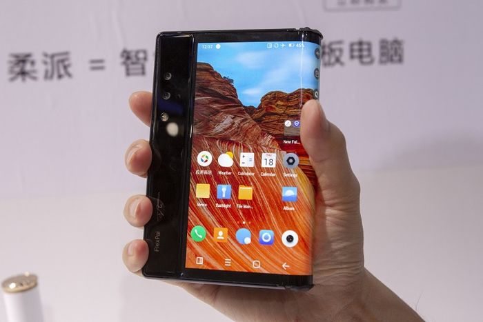 oled屏缺点那么多为什么还用,手机lcd屏与oled屏哪更伤眼