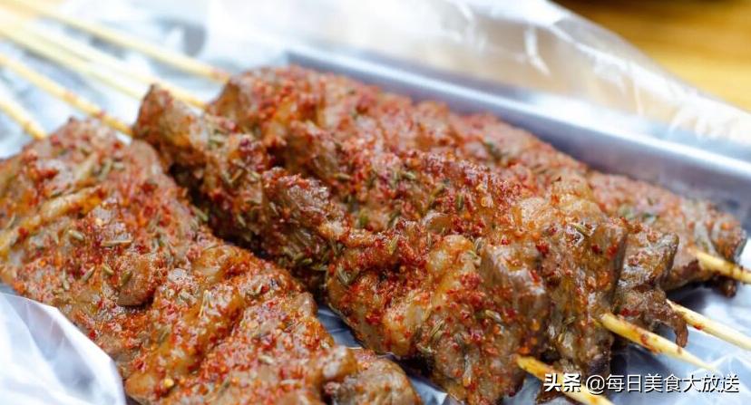 长沙牛肉串排行第几位了,长沙河西牛肉串人气排名第一