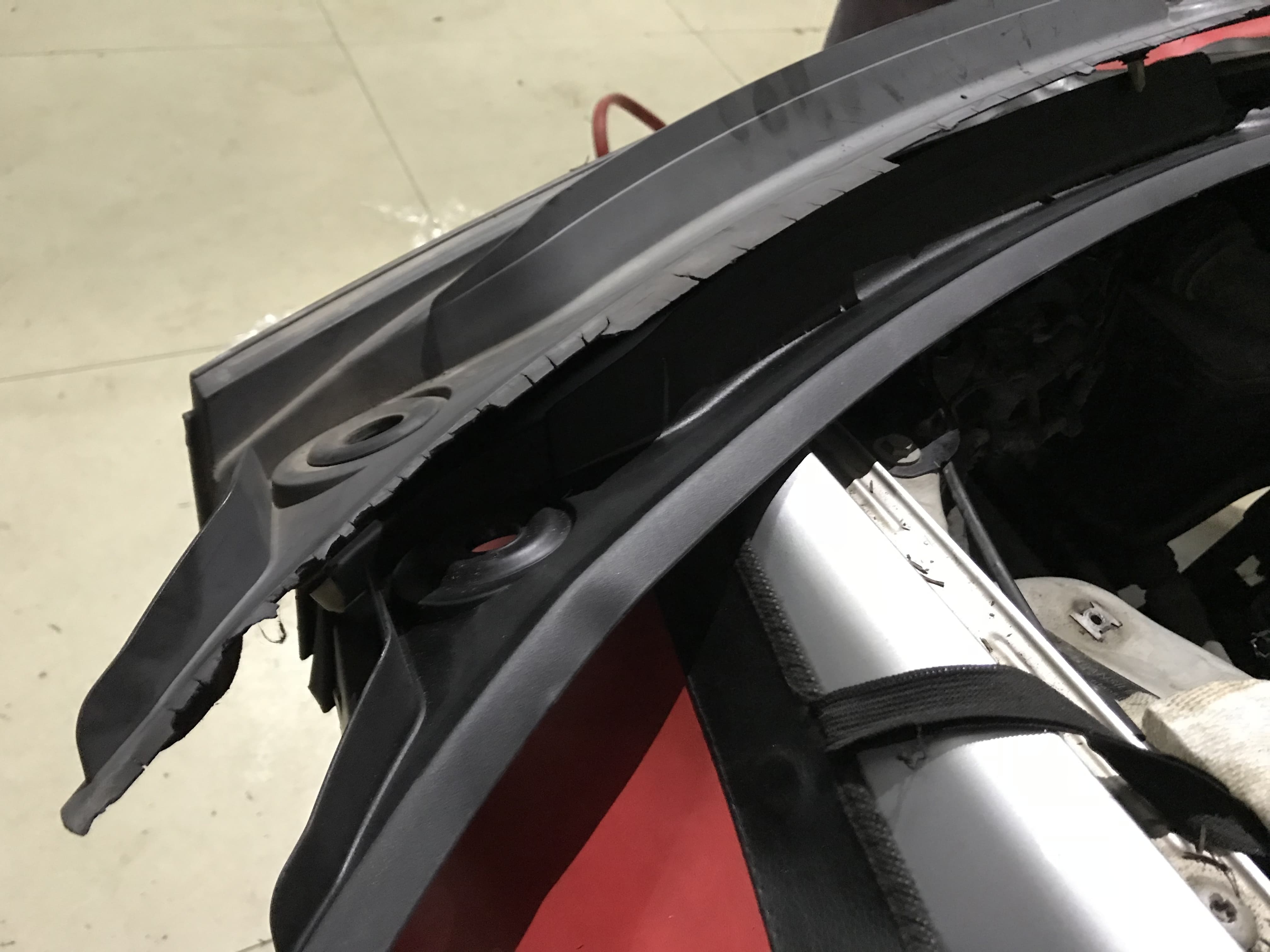 宝马e46325ci测评,宝马e46325i是国几