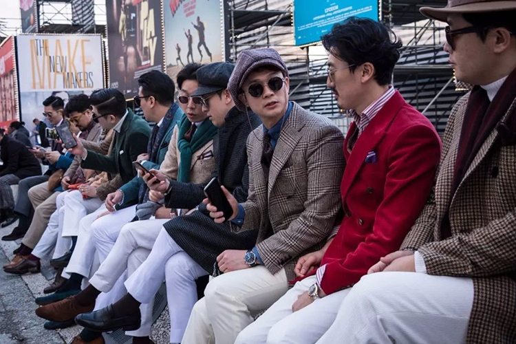 160男士小个子建议穿什么裤子,腿细的男生应该穿怎样的裤子