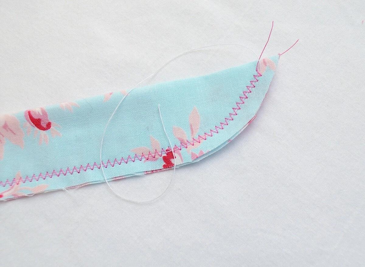 如何制作鲜花胸针图片教程,花朵胸针制作过程图解简单