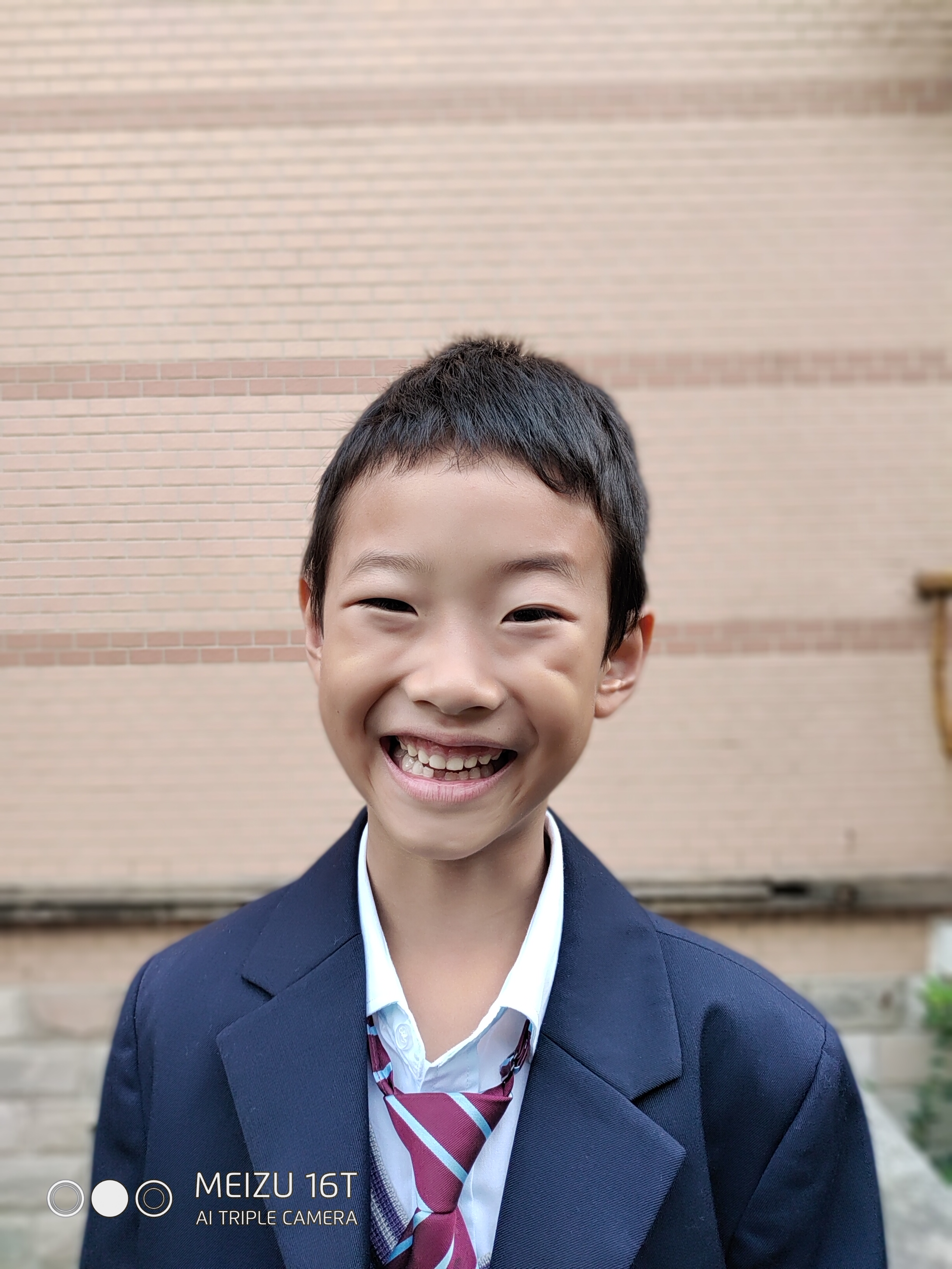 魅族16t大屏旗舰发布,魅族16t拍照效果怎么样