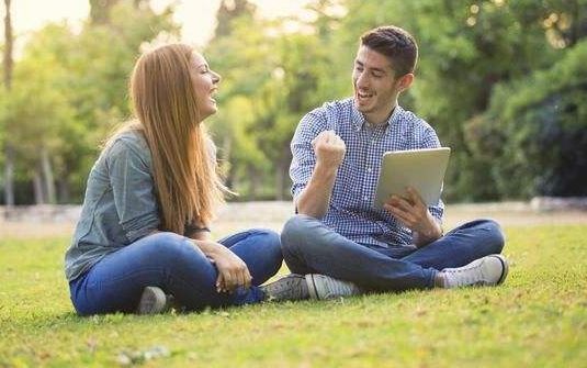 女人该如何选择蓝颜知己,男人和女人蓝颜知己什么关系