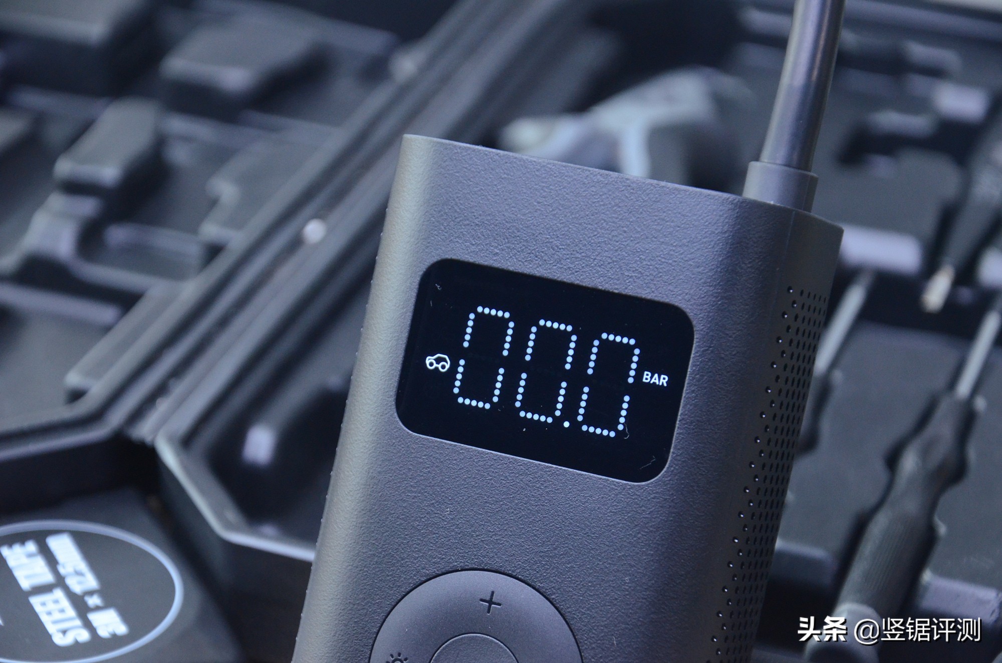 米家充气宝1s给汽车充气,去修车店给轮胎打气免费吗