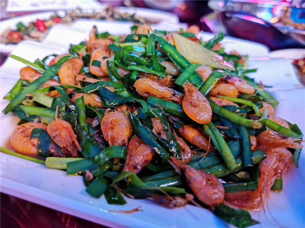 致敬曾经豪情四射的青春岁月,致敬青春豪情燃烧的岁月