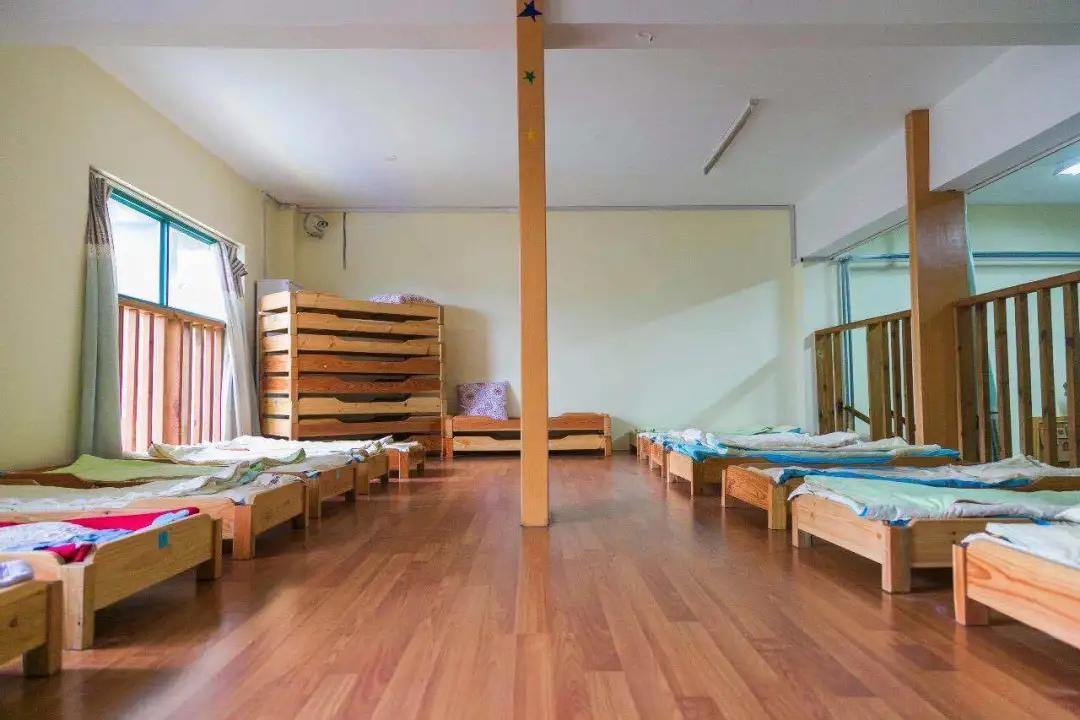 爱与美食不可辜负之繁忙蜜蜂幼儿园、超高的性价比、乐园式环境！