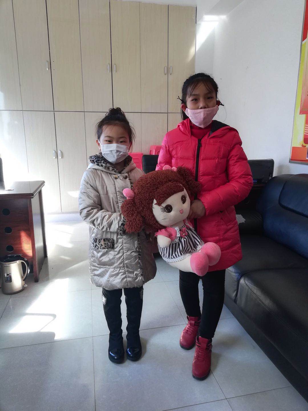 关爱贫困儿童爱心助学,关爱困境儿童爱心捐款