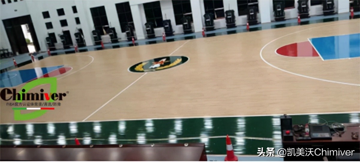 凯美沃运动木地板划线漆应用：火箭军某部球馆木地板彩漆重涂案例