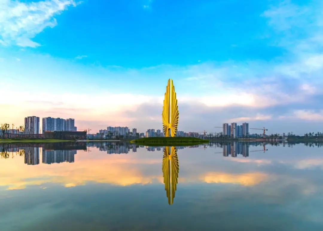 你好，我叫郫都，这是我的最新简历