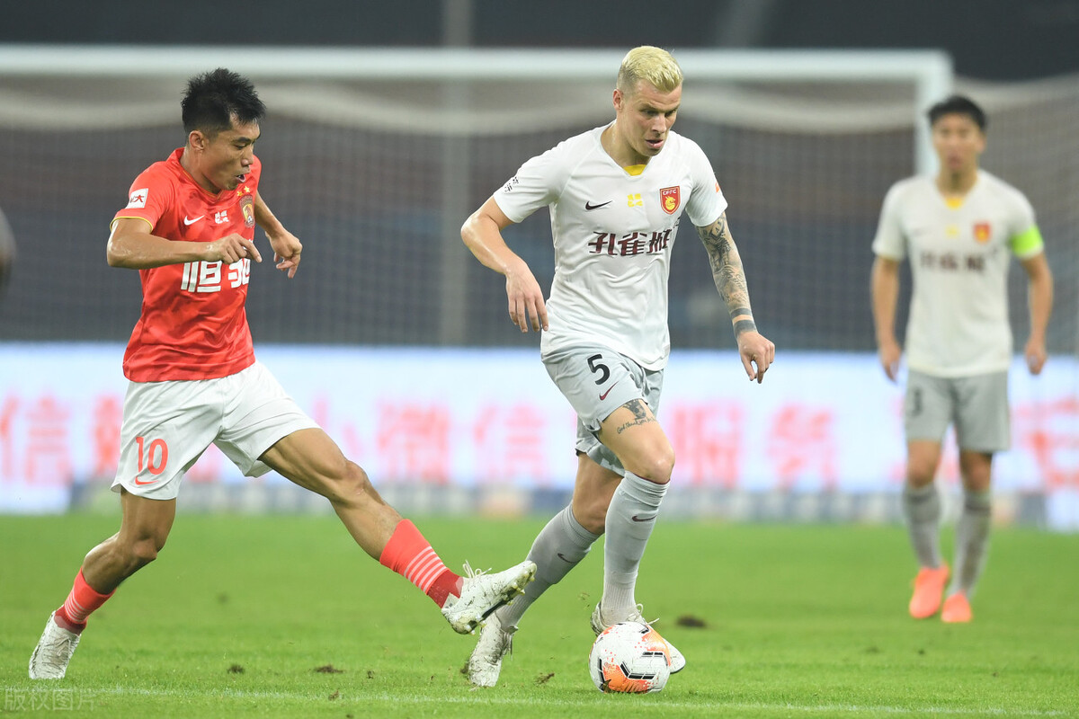 中国男足历史上十大最强阵容,中国男足国家队球员名单