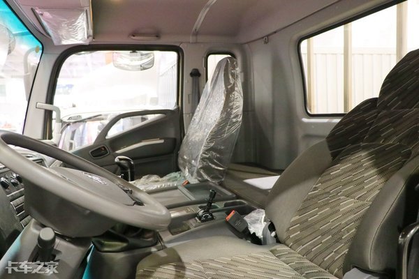 福田奥铃大黄蜂6米8可以拉多少吨,4.5吨货车自重多少