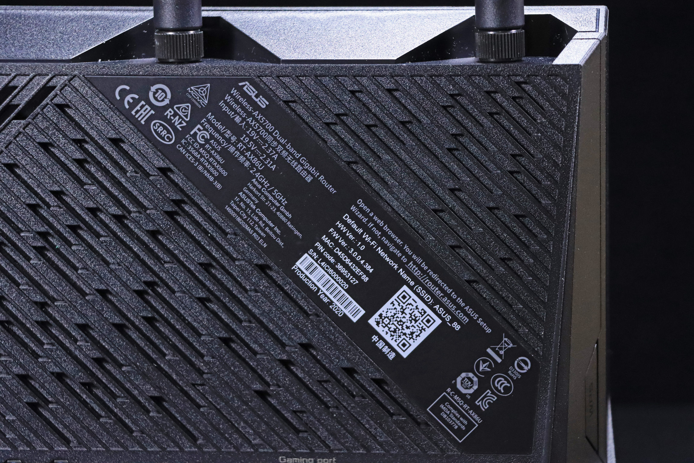 华硕路由器rtax56u标准版和青春版,华硕最新路由器rt-ax86u