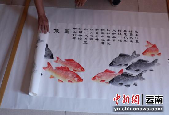 鱼拓非遗传承,非遗鱼拓传承人8年拓3000