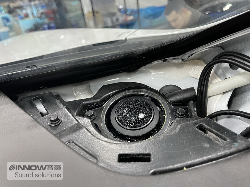 凯迪拉克xt5音响改装dj震撼效果,凯迪拉克xt5bose汽车音响