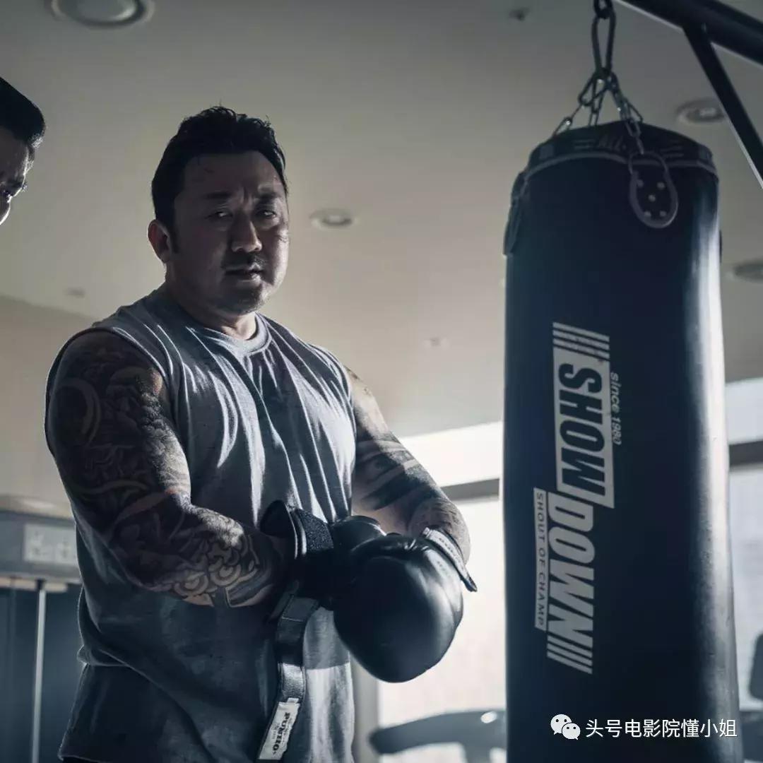 巨石强森演的最刺激的一部电影,韩国巨石强森电影