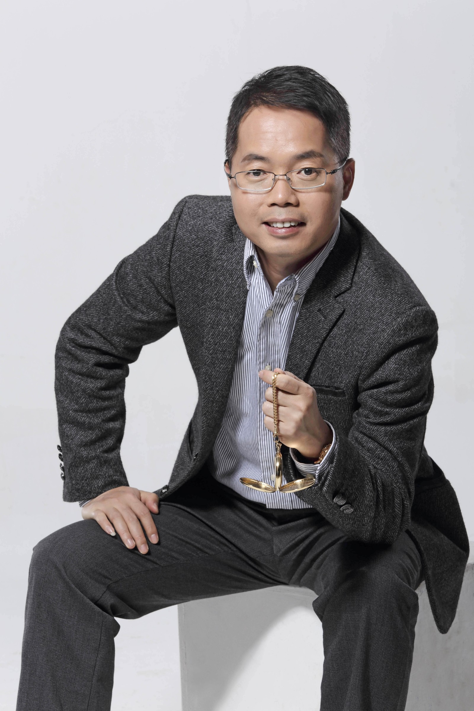 肖晓万表网,万表网创始人