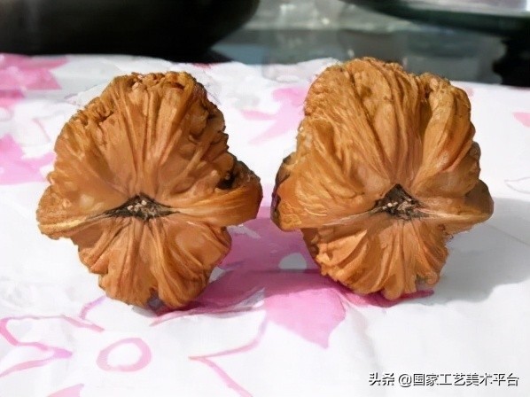 核桃极品深红,核桃极品价值