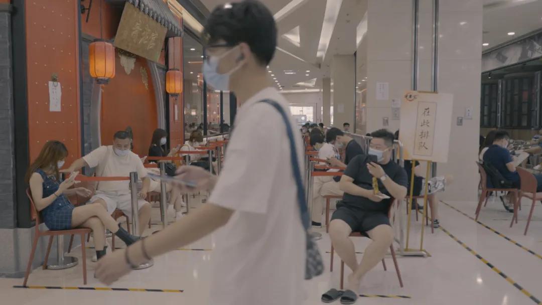 从喜茶到哥老官，北京人想吃网红美食有多难？