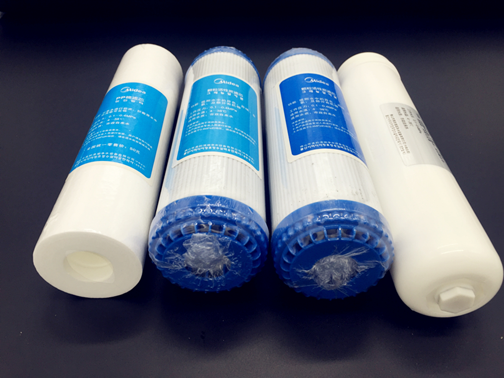 净水机用两年了要不要换滤芯,净水机不贵但是经常换滤芯就贵了