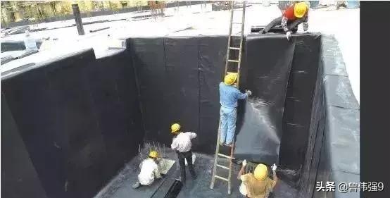 防水卷材为什么不能垂直铺设,两层防水卷材铺设存在的问题