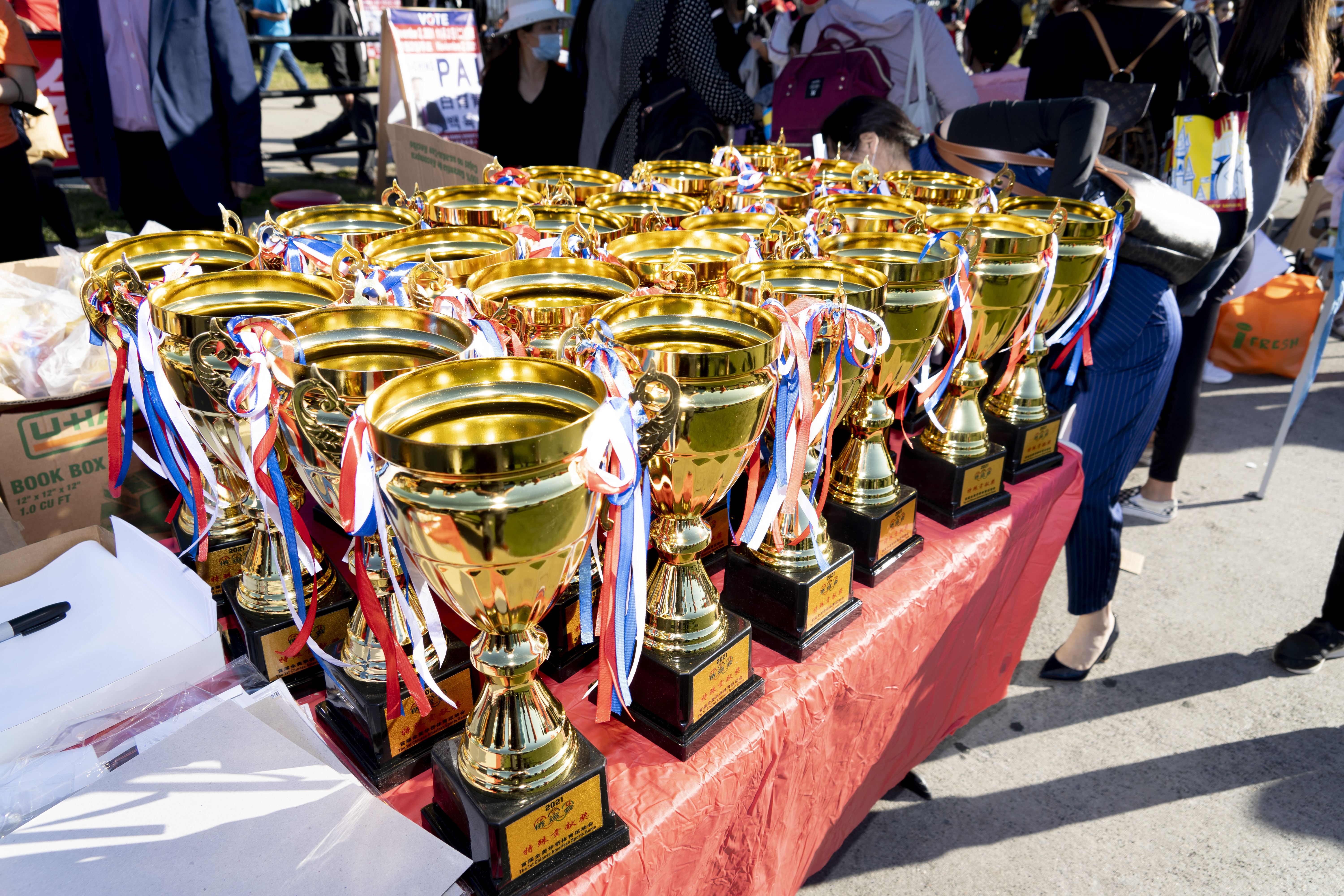 庆国庆节70周年主题活动,庆国庆节文艺汇演中国红