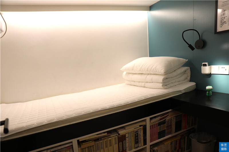 广州荔湾湖公园藏着一个可以睡觉的书店，这家书店再造一个乌托邦