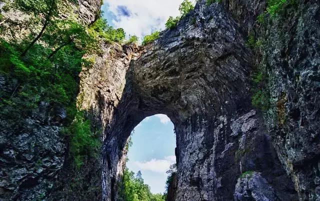 保定所有的旅游景点,保定市旅游景点满城