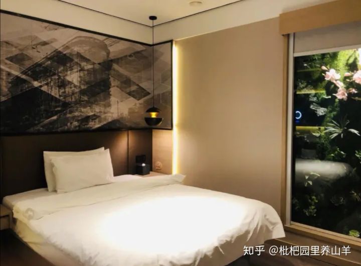 上海的教师工资实际到手多少,上海税后15万税前多少