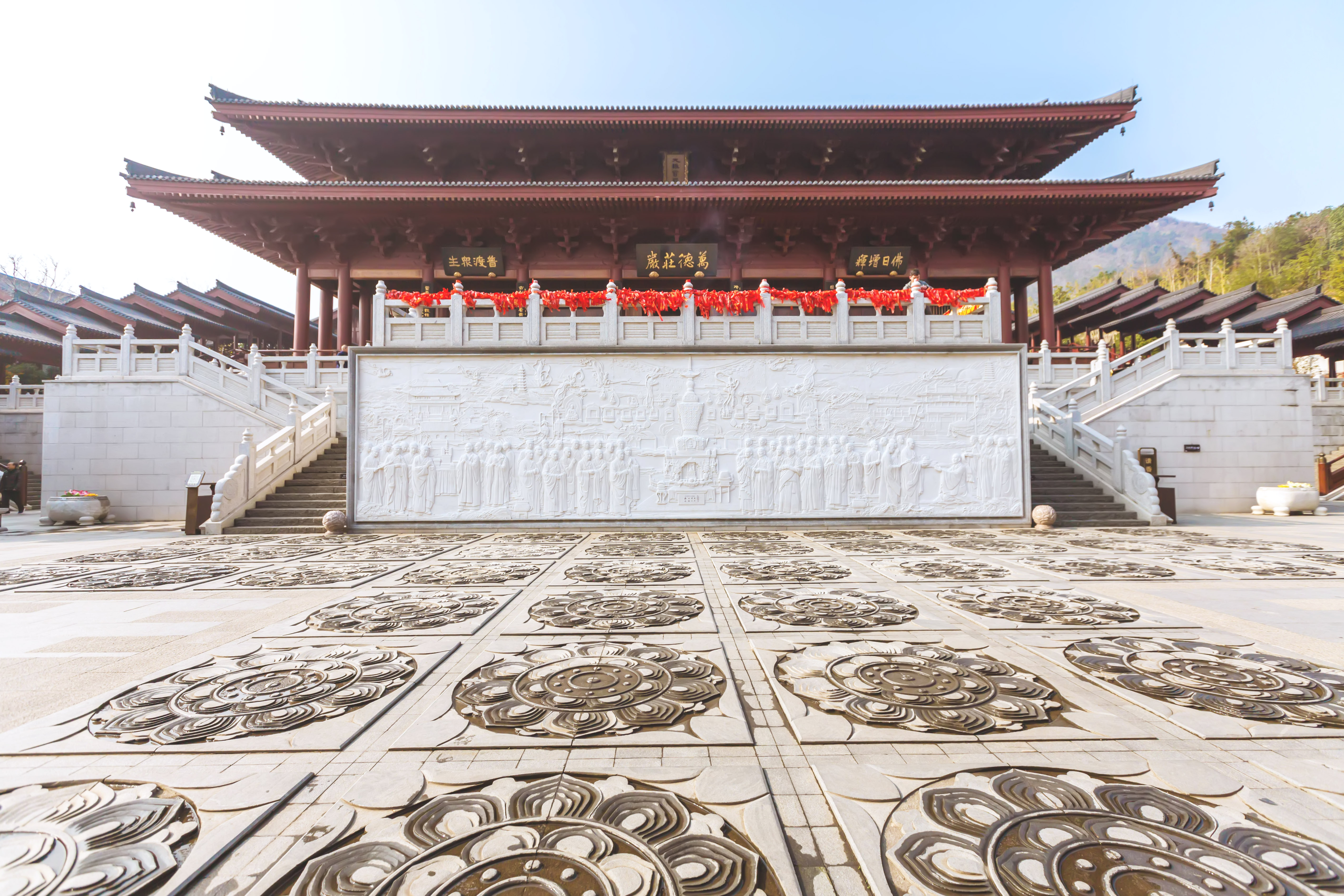 释迦牟尼佛的头盖骨,释迦牟尼25岁等身像之谜