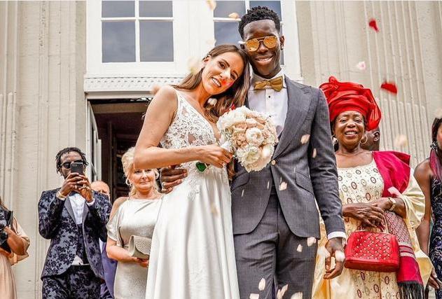 真像泰伦卢啊！灰熊24岁新星晒女儿，皮肤一脸白皙，已无黑人特征