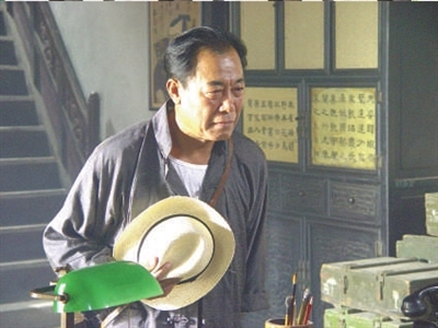 背叛、潜伏、离间，敌中有我；攻心、奇谋、谍战，斗智斗勇！