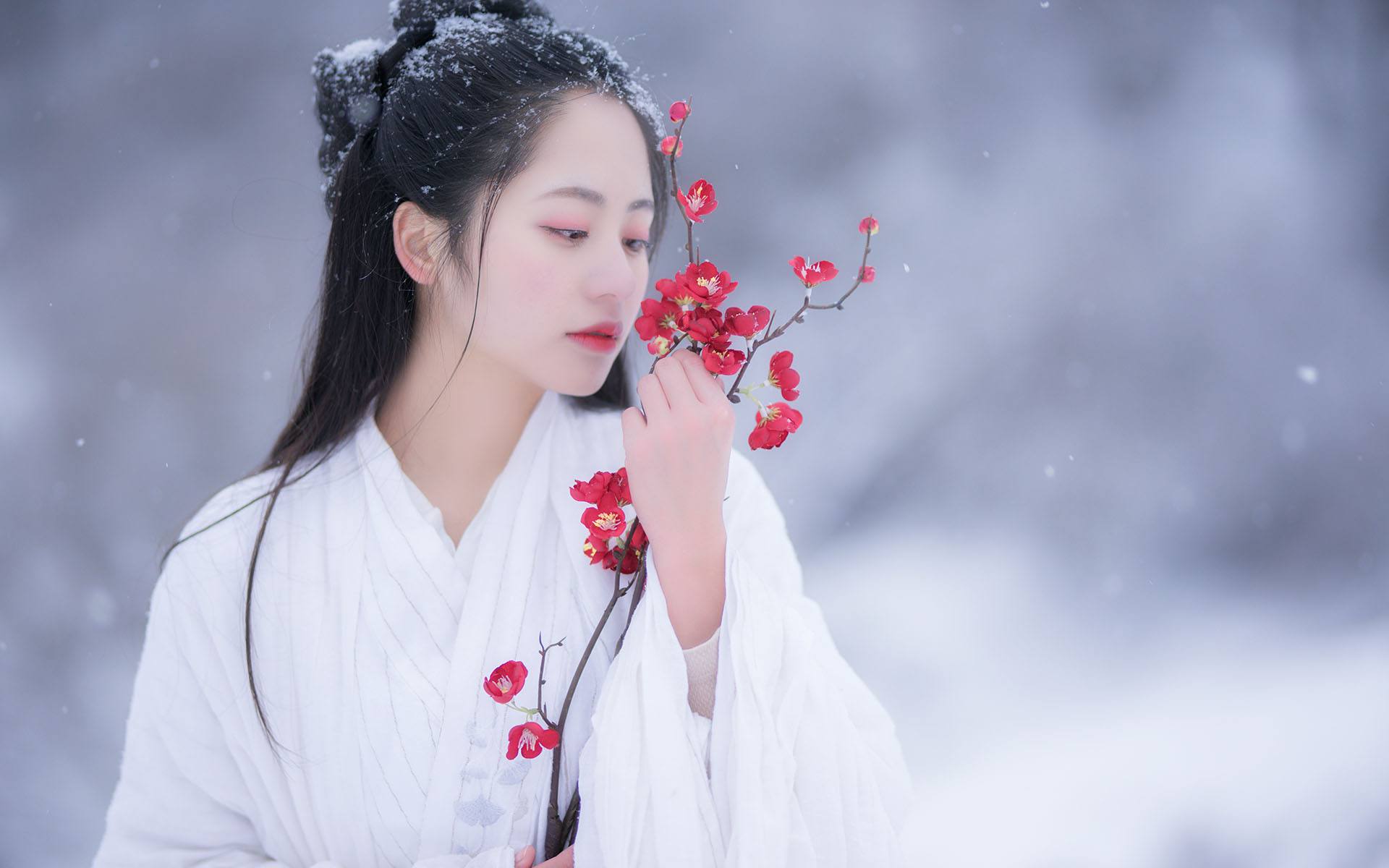 《战神王爷的调皮小王妃》爹娘宠爱，兄长呵护，战神夫君更甜宠