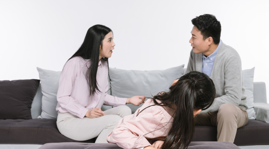 离婚后房产纠纷起诉状范本,女方要求离婚起诉状范文