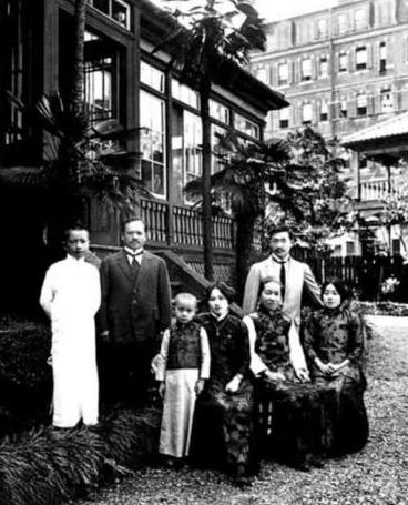 宋霭龄和孔祥熙婚姻时间,宋霭龄和孔祥熙的婚姻如何