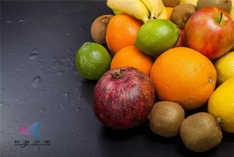 黄心猕猴桃和红心火龙果哪个好,红心猕猴桃和白心的哪个好