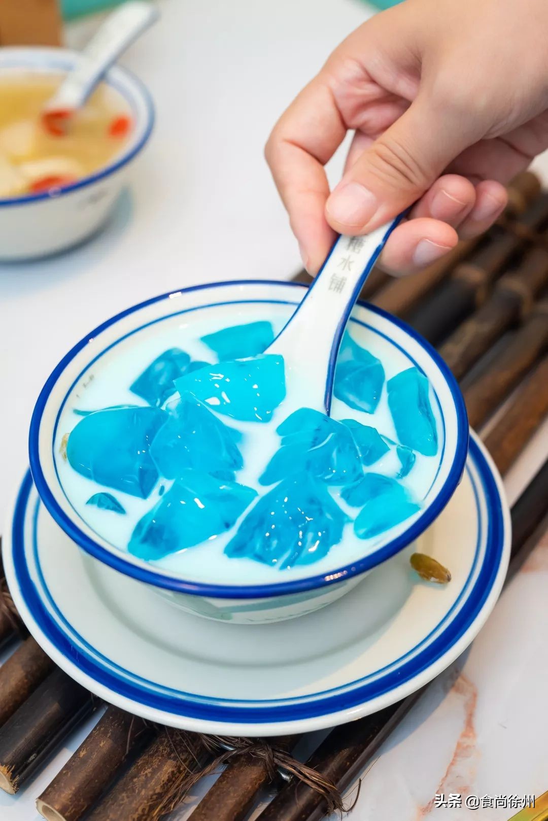 3元吃糖水？限量500份！徐州惊现Tiffany蓝糖水铺，款款在撩妹