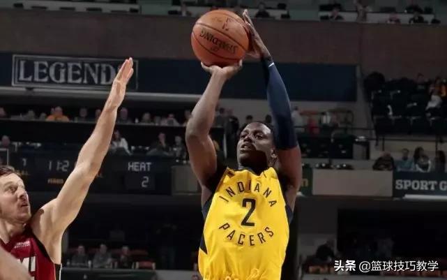 湖人全队集会看抢七,湖人集会