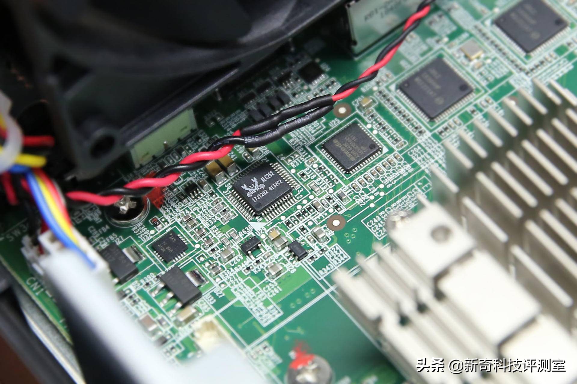 威联通ts551升级到6g内存够吗,绿联nas对比威联通ts551