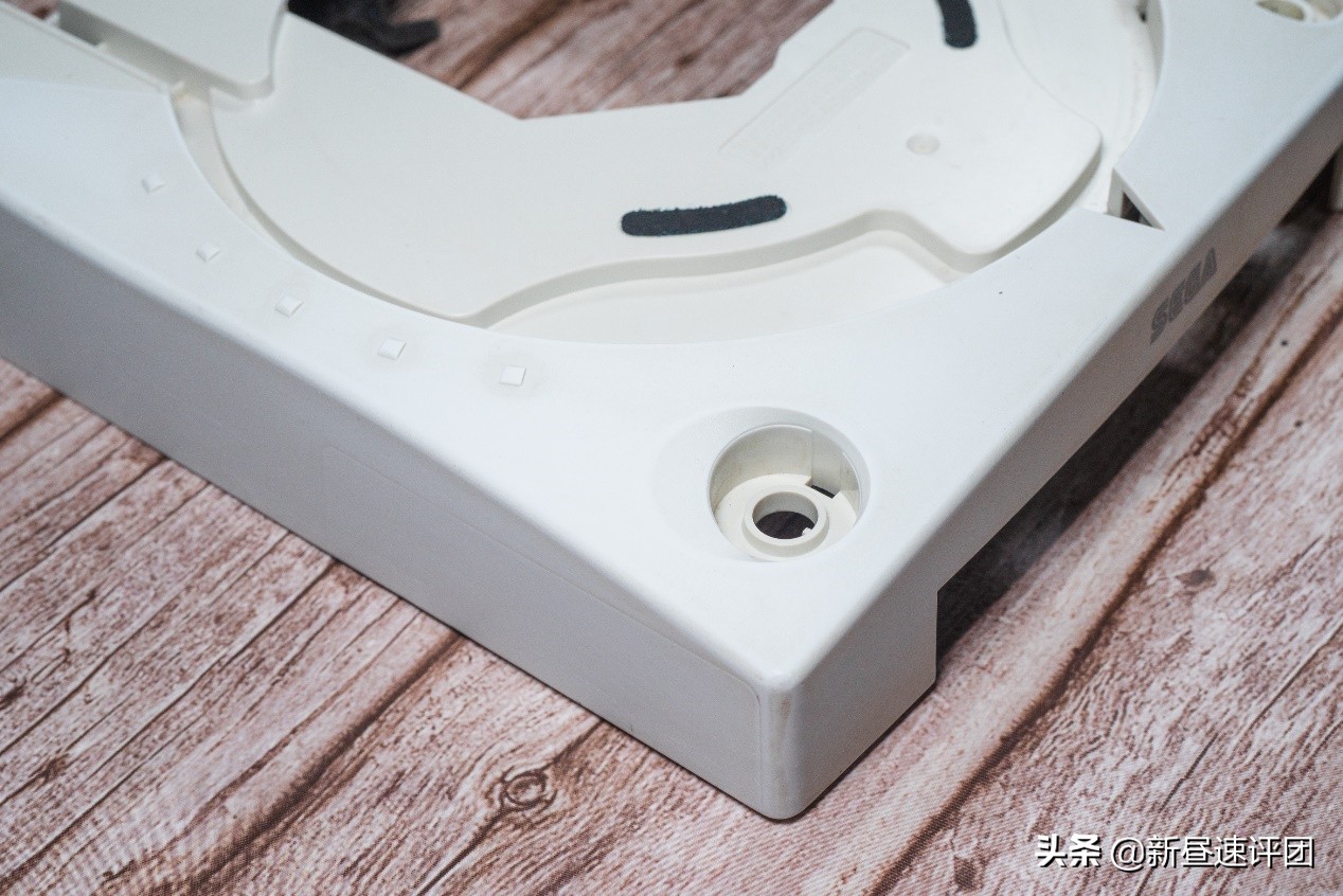 翻新修复DreamCast游戏机：好端端的产品，差点让公司倒闭