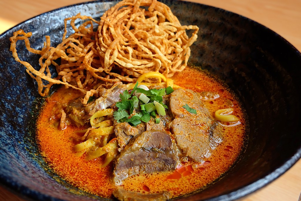 泰国旅游必吃的泰国特点美食介绍,在泰国美食推荐攻略