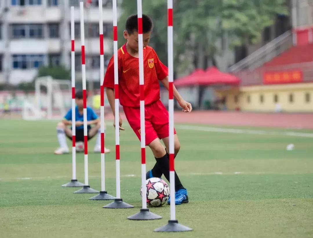 安徽阜阳足球夏令营,阜阳校园足球夏令营